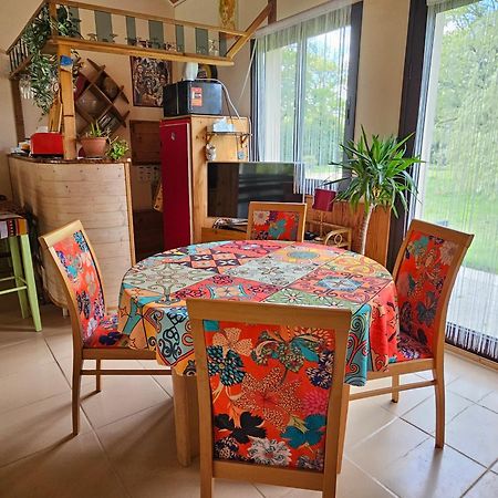 Le Domaine Des Sources Bed and Breakfast Landévant Buitenkant foto